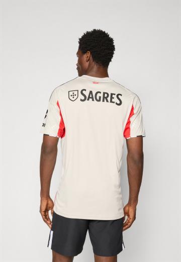 Спортивная форма