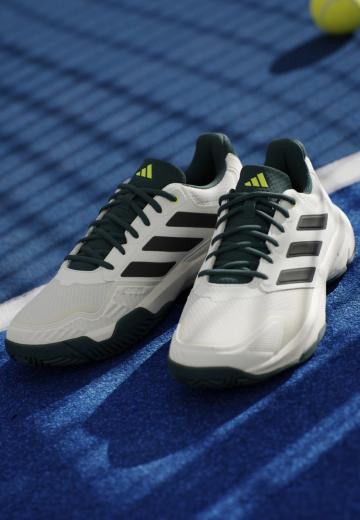 Теннисные кроссовки