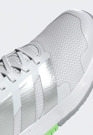 Тренировочные кроссовки