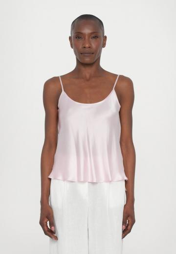 Топ на бретельках