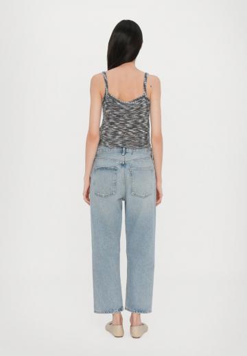 Топ на бретельках