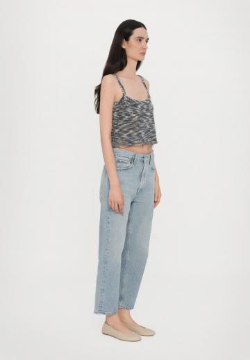 Топ на бретельках