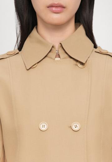 Шерстяное пальто