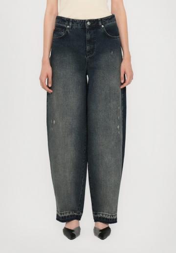 Свободные джинсы