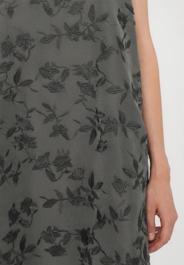 Короткое платье