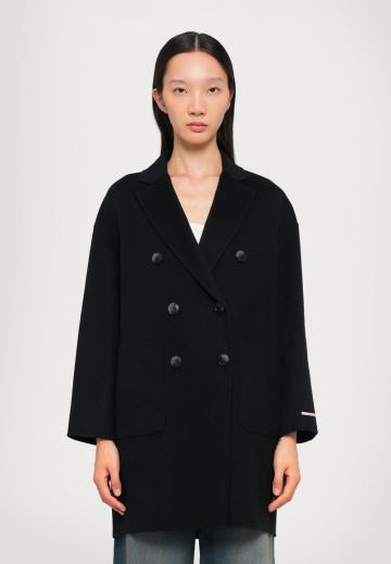 Шерстяное пальто