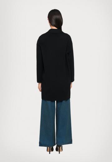 Шерстяное пальто