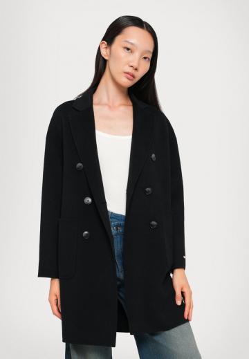 Шерстяное пальто