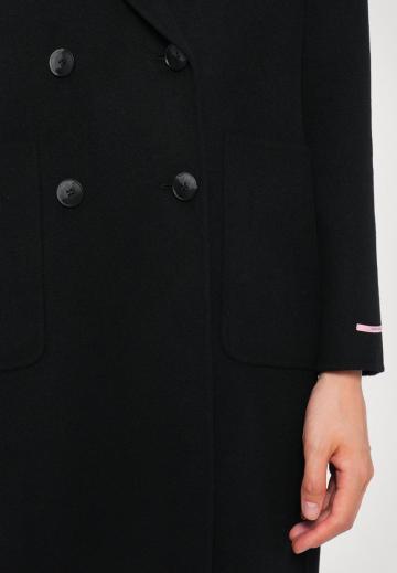 Шерстяное пальто