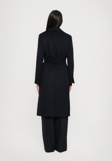 Шерстяное пальто