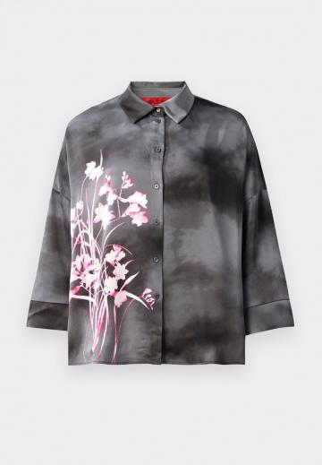 Атласная блузка