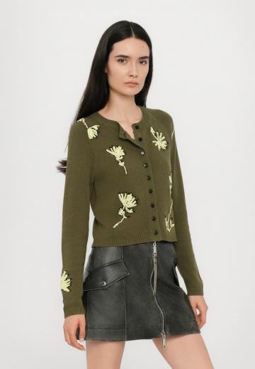 Вязаная кофта
