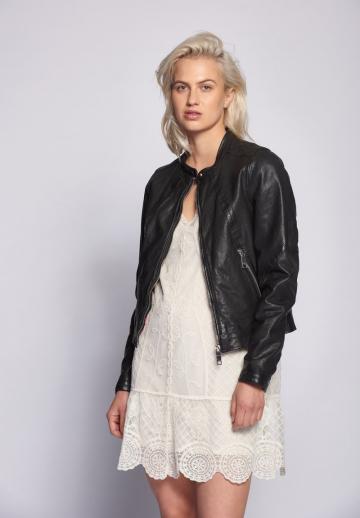 Кожаная куртка