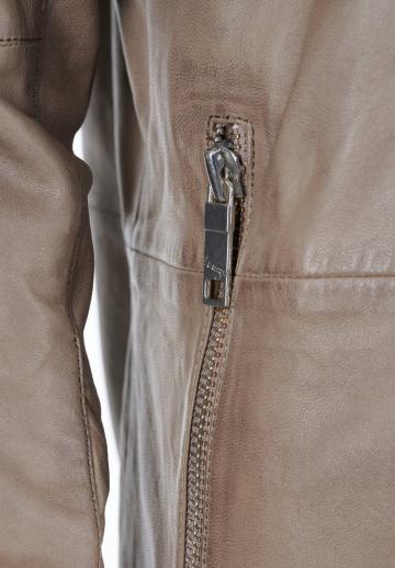 Кожаное пальто