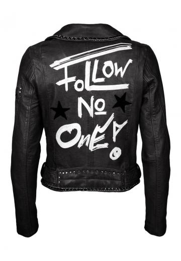 Короткая куртка