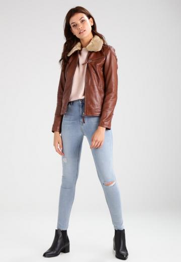 Кожаная куртка