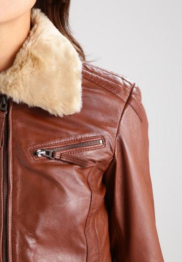 Кожаная куртка