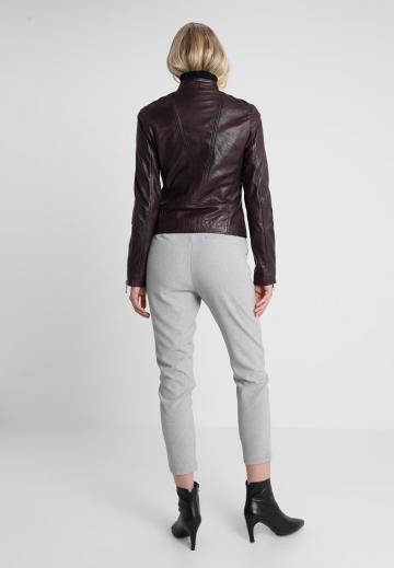 Кожаная куртка