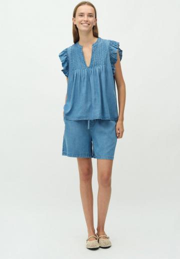 Джинсовые шорты