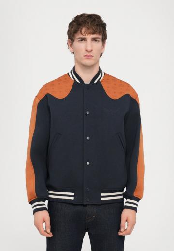 Куртка бомбер