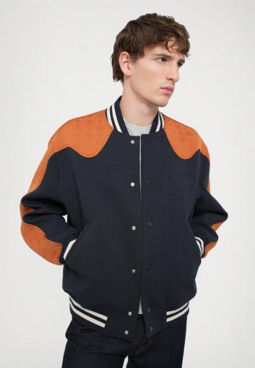 Куртка бомбер