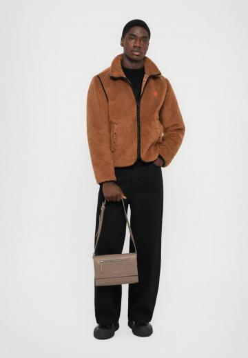 Флисовая куртка