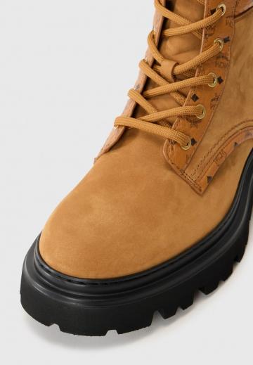 Зимние ботинки