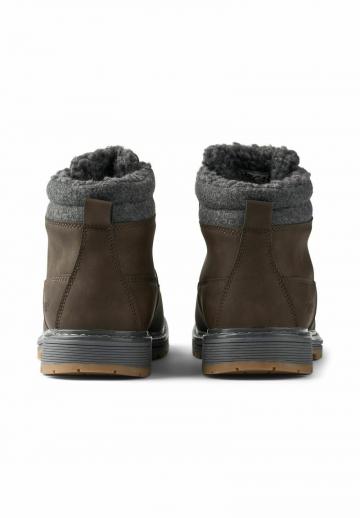 Зимние ботинки