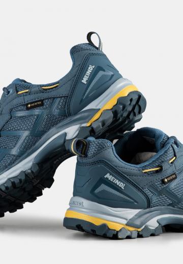 Беговые кроссовки