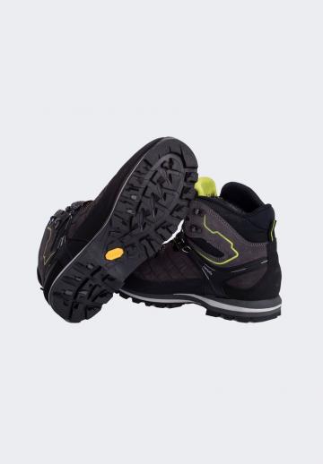 Походные кроссовки