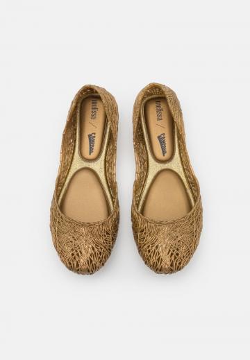 Спортивные балетки