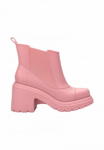 Полусапожки на высоком каблуке