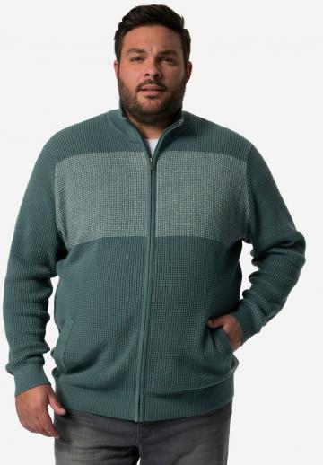 Вязаная кофта