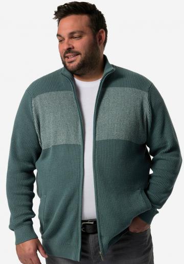 Вязаная кофта