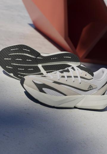 Беговые кроссовки