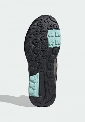 Беговые кроссовки