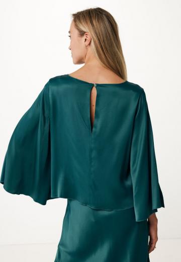 Атласная блузка