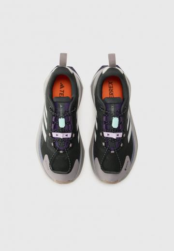 Походная обувь