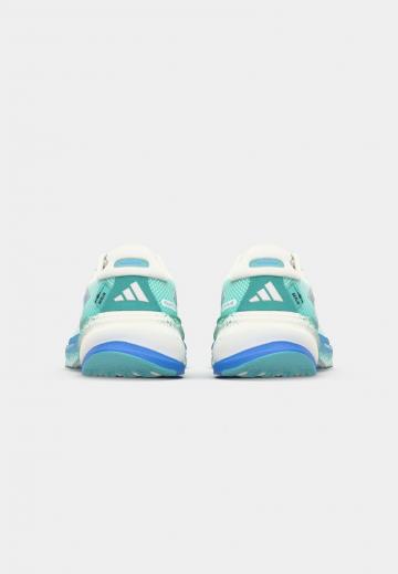 Гандбольные кроссовки