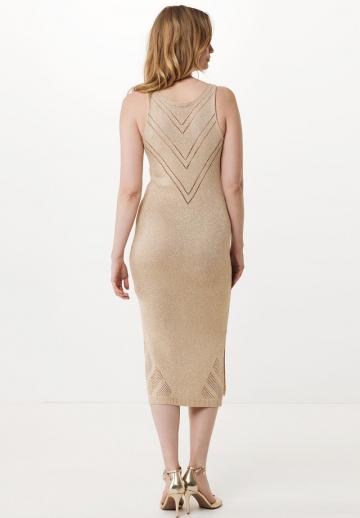 Платье футляр