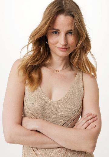 Платье футляр