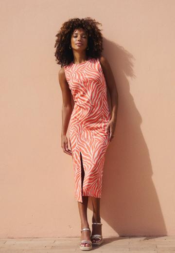 Вязаное платье