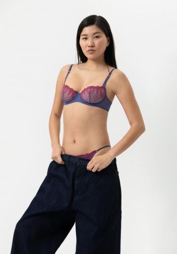 Бюстгальтер