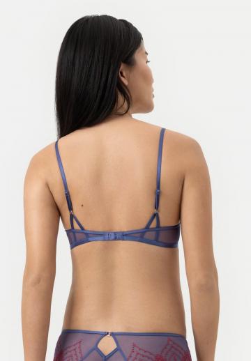 Бюстгальтер