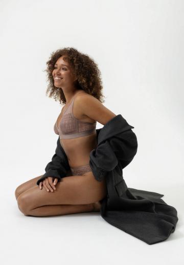 Бюстгальтер