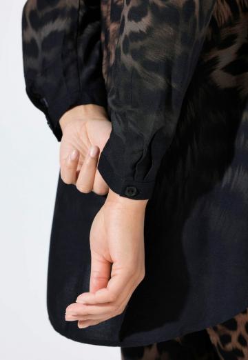 Длинная блузка