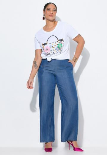 Прямые джинсы