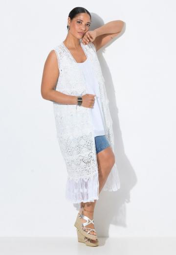 Вязаный жилет