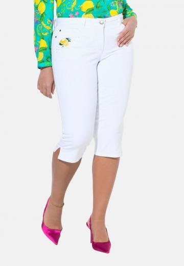 Короткие джинсы