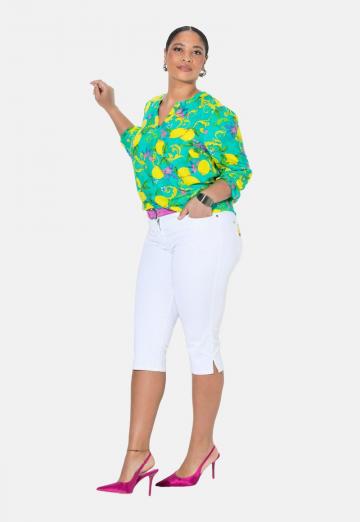 Короткие джинсы